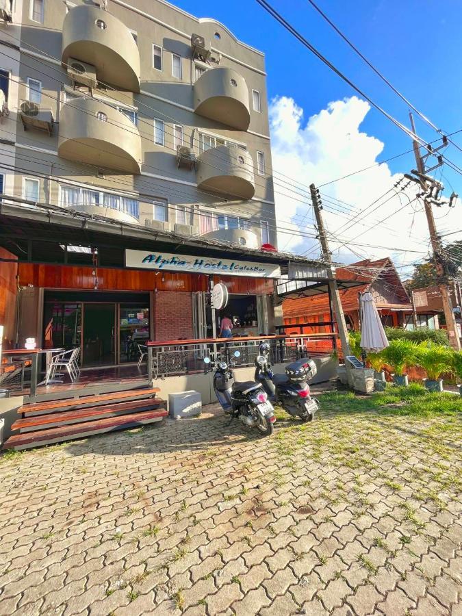Alpha Hostel Cafe&Bar Ban Khlong Yai Екстер'єр фото